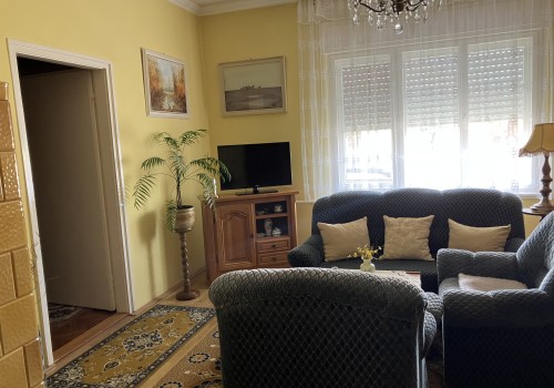 Eladó családi ház Bábolnán, nyugodt környezetben #7