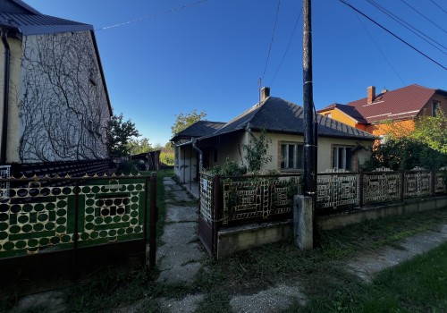 Eladó, felújítandó ház Koroncón #10