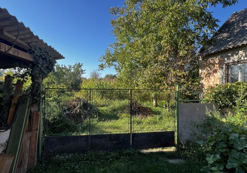 Eladó, felújítandó ház Koroncón #2