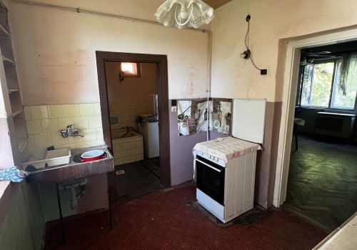 Eladó, felújítandó ház Koroncón #7