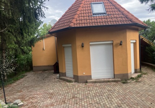 Eladó panoràmàs családi ház Győrùjbaràton #3